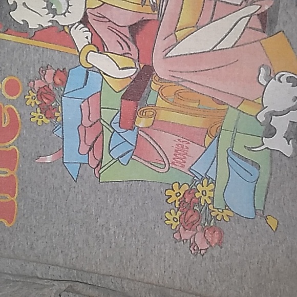 Betty Boop Vintage "It's all about me!" T-Shirt ( L/XL see measurements please.) - Picture 9 of 11